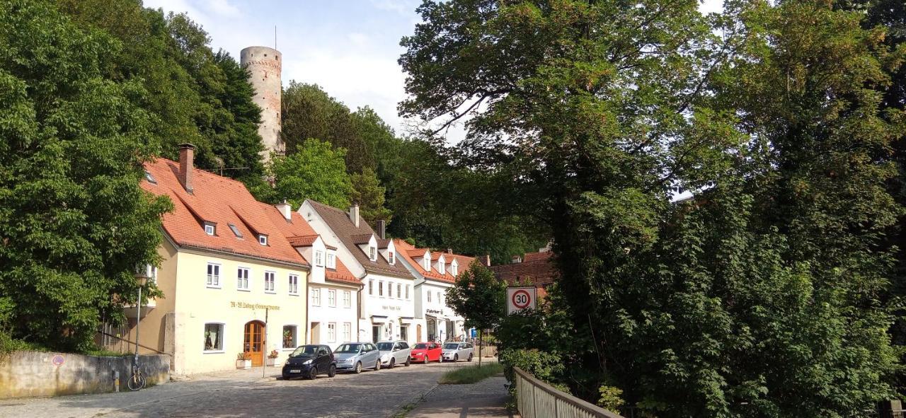 Grosses Zimmer Bad Kueche Wohnzimmer Terasse Garten Zentral Ruhig Landsberg am Lech Exteriör bild