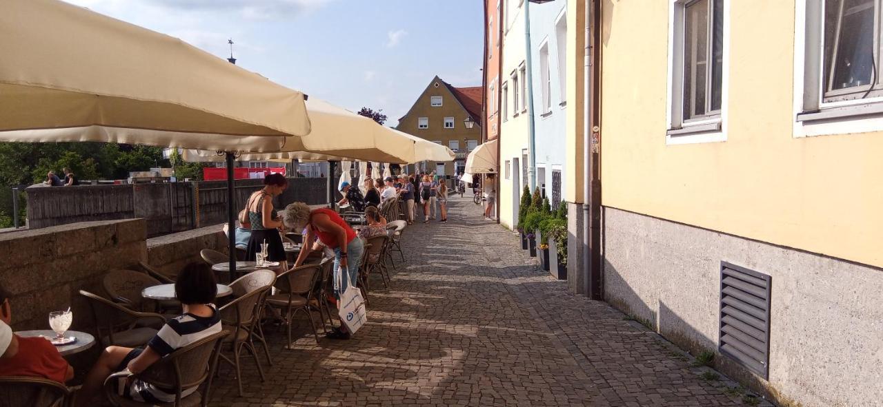 Grosses Zimmer Bad Kueche Wohnzimmer Terasse Garten Zentral Ruhig Landsberg am Lech Exteriör bild